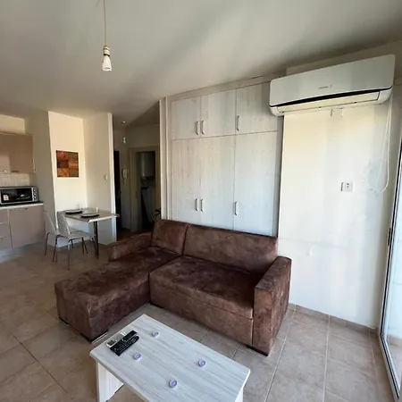 Girne 1+1 Apartment